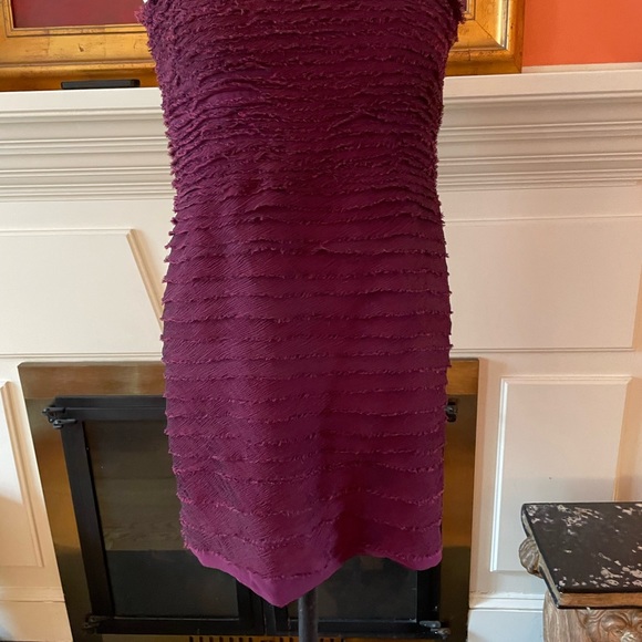 Alice + Olivia size medium strapless feather mini dress in magenta - Picture 4 of 11